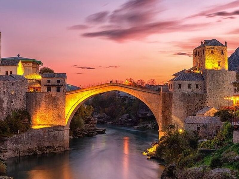 Vizesiz İzmir Hareketli Uçaklı Balkan Masalı Turu (Ekstra Turlar Dahil) 7 Gece Belgrad Gidiş - Belgrad Dönüş 2026