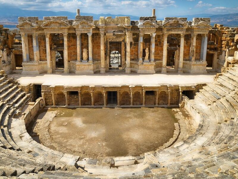 İzmir Alaçatı Ot Festivali Turu  1 Gece 2 Gün